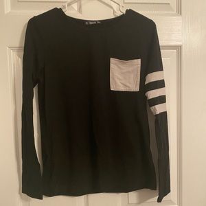 3 for $25 long sleeve tee